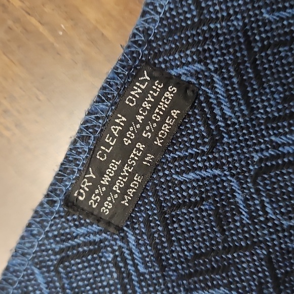 Blue Patterned Scarf with Fringe - Picture 3 of 5